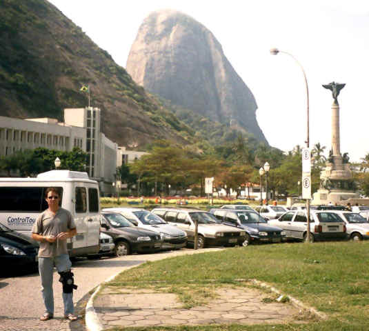DPM standing in Brasil